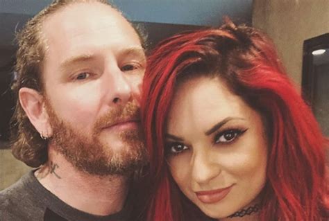 Slipknot's Corey Taylor Is Engaged To Girlfriend Alicia Dove ...