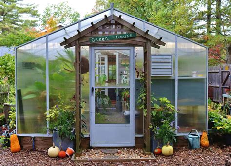 20+ Awesome Backyard Greenhouse Ideas For Gardening Enthusiasts