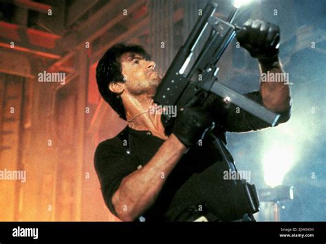 SYLVESTER STALLONE, COBRA, 1986 Stock Photo - Alamy