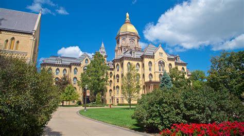 University of Notre Dame Vacation Rentals: house rentals & more | Vrbo