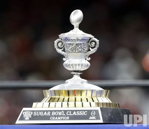 Photo: The Allstate Sugar Bowl trophy - NOP2018010112 - UPI.com