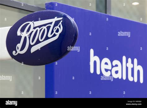 Boots Chemist Logo Stock Photos & Boots Chemist Logo Stock Images - Alamy