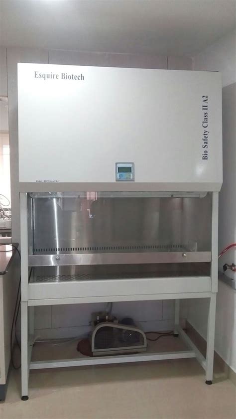 Laminar Air Flow Workstations, For Industrial at Rs 155000 in Chennai | ID: 5704952833