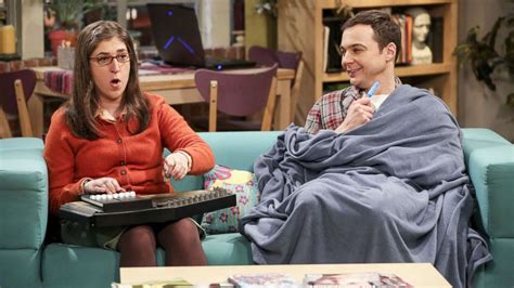 'Big Bang Theory' star Mayim Bialik says she returned to acting because she needed health ...