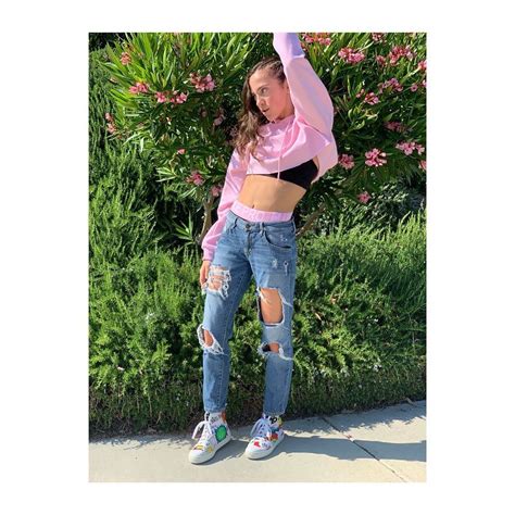 Kaycee Rice di Instagram "on wednesdaysss" My Crush, Ripped Jean, Rice, Clothes For Women, Pants ...