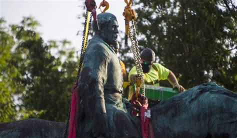 Robert E. Lee statue that prompted deadly protest in Virginia melted ...