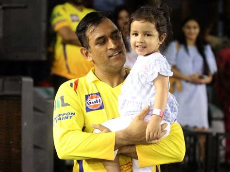 Ms Dhoni Family Photo