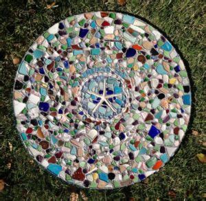 Mesmerizing Sea Glass Mosaic Table: 9-Step Build Guide - Craft projects for every fan!