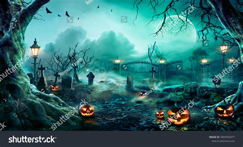 295,324 Halloween Pumpkin Night Background Images, Stock Photos ...