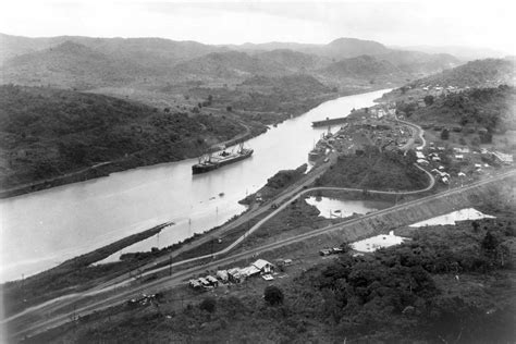 New Challenges for Panama Canal at 100 - The New York Times