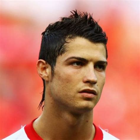 17 of The Best Christiano Ronaldo Haircuts | MensHaircutStyle