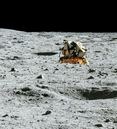 Apollo 16 Lunar Module "Orion" disapearing in the Descartes undulations ...