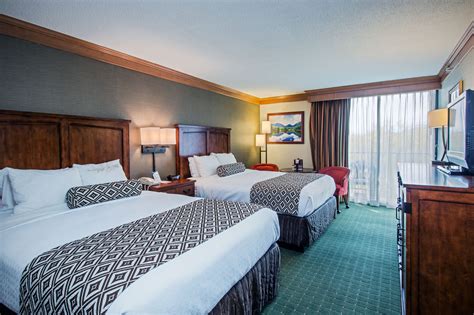 Discount Coupon for Crowne Plaza Lake Placid-Golf Club in Lake Placid ...