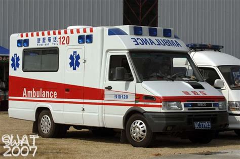 Q3: iveco ambulance