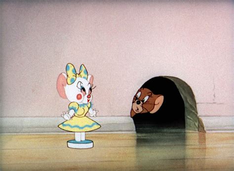 Tom & Jerry Pictures: "Mouse Trouble"