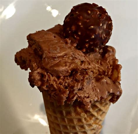 Ferrero Rocher Ice cream to die for -- Mummy Barrow