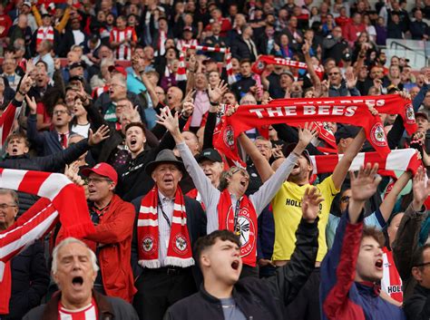 The Premier League’s growing problem of away fans in ‘wrong’ end - The Athletic