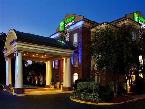 Holiday Inn Express Hotel & Suites Lafayette, Lafayette (LA) | FROM $76 ...