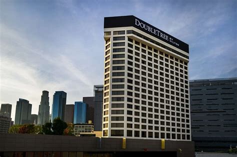 DOUBLETREE BY HILTON HOTEL LOS ANGELES DOWNTOWN $159 ($̶3̶3̶2̶ ...