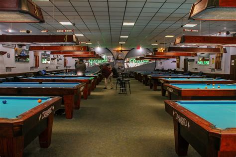 8 Best Pool Halls In NYC To Play Billiards Right Now