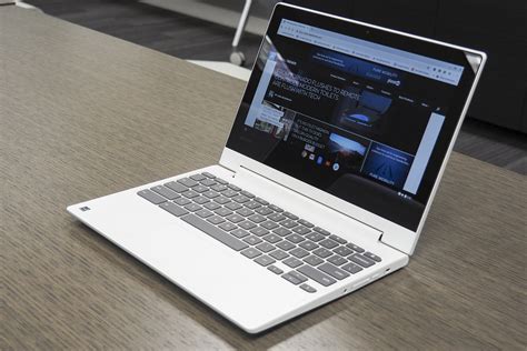 Lenovo Chromebook C330 Review | Digital Trends