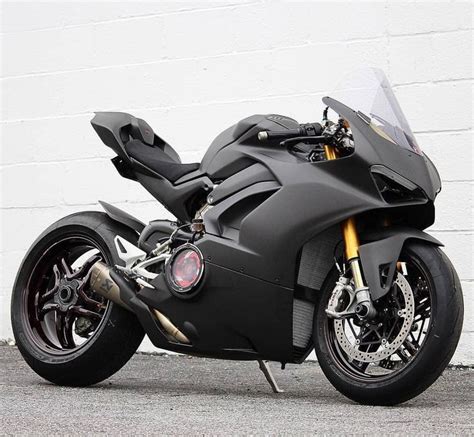 - ducatiobsession: Hot or Not? 🔥@jaretcampisi... | Ducati motorbike, Moto ducati, Motorcycle