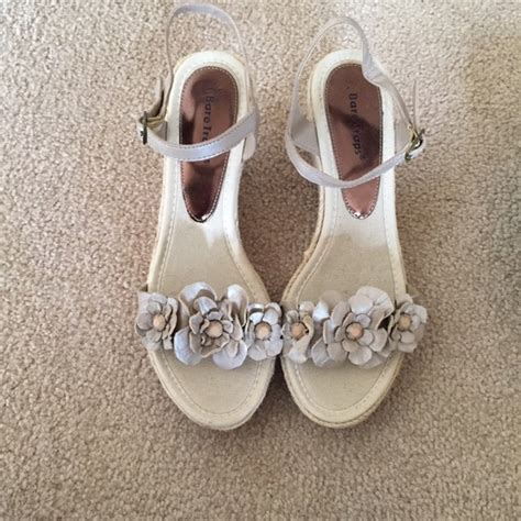 BareTraps | Shoes | Bare Traps Sandals | Poshmark