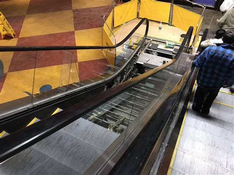 Will the Cineplex Chinook escalator ever be fixed? : r/Calgary
