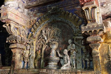 Hindu mythical scene, Brihadeeswarar Temple, Thanjavur, Ta… | Flickr