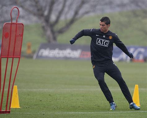 Ex-Manchester United fitness coach reveals the work behind how Cristiano Ronaldo became 'The ...