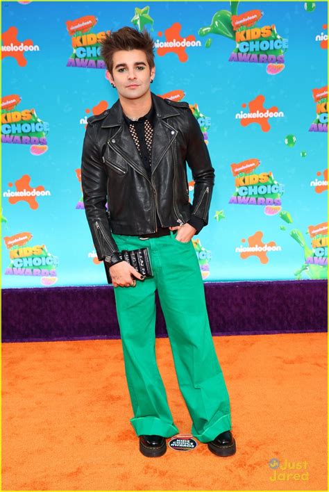 Full Sized Photo of jack griffo kira kosarin reunite at kids choice awards after thundermans ...