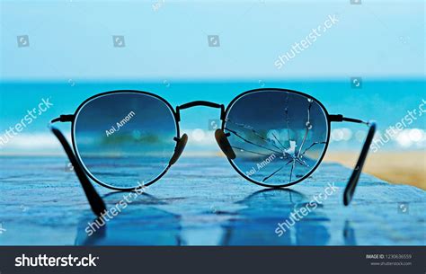 2,612 Broken sunglasses Images, Stock Photos & Vectors | Shutterstock