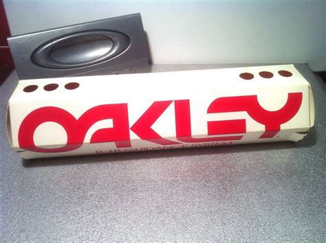 Sold - RED BMX GRIPS | Oakley Forum