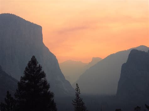 This Dreamy Sunrise in Yosemite National Park Will Take Your Breath ...