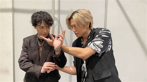 Ryota Ozawa (GokaiRed) and Masahiro Inoue (Decade) recreate a shot from ...