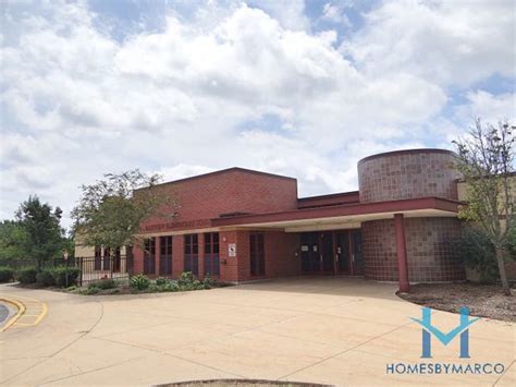 Eastview Elementary School, Algonquin, Illinois - October 2018 | Algonquin, IL Patch