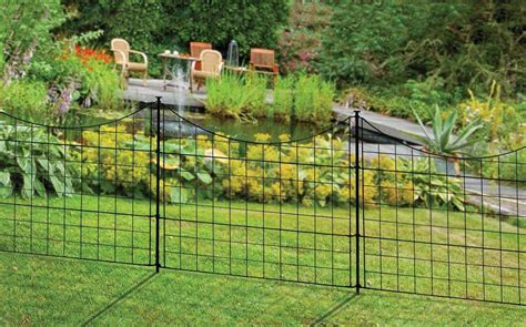 Dog Fences Outdoor DIY To Keep Your Dogs Secure | Metal garden fencing, Garden fence panels ...