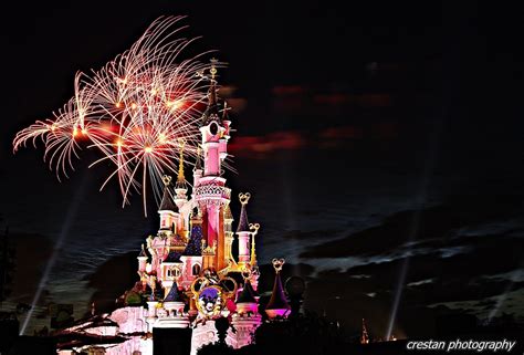 Fireworks show over the Castle - Disneyland Paris | This ima… | Flickr