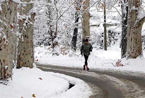 Serbia belgrade weather snow