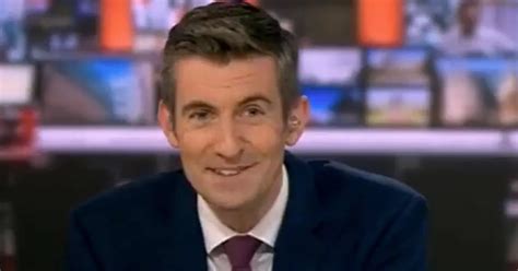 BBC News star Ben Thompson left hiding LIVE on air after snake story ...