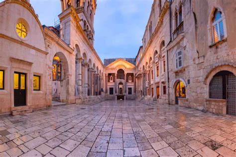 Diocletian's Palace Architecture | How Was Diocletian's Palace Built