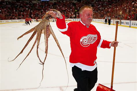 Detroit Red Wings Fire Longtime Zamboni Driver Al Sobotka