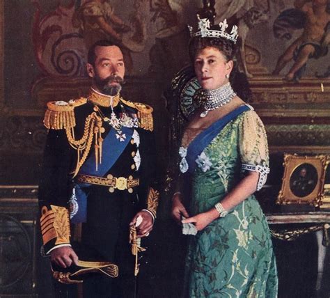 From ‘Saxe-Coburg and Gotha’ to ‘House of Windsor’ – Elna Smith