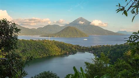 Where Are The Maluku Islands Located? - WorldAtlas