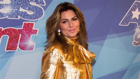 Shania Twain dazzles in show-stopping ultra-mini dress and thigh-high boots for latest Queen of ...