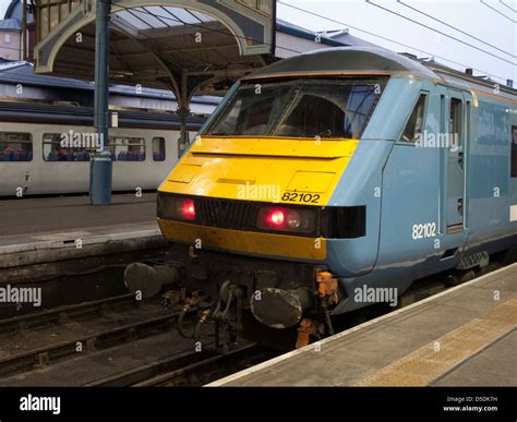 Norwich Railway Station Stock Photo - Alamy