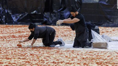 Pizza Hut attempts to set record for world’s biggest pizza – CNN - Sage Garden Network