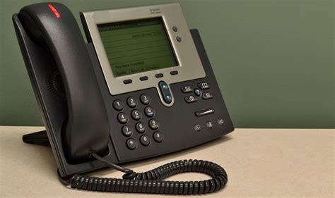 VoIP Phone Hardware: Should Small Businesses Buy or Lease? - ClarityTel ...