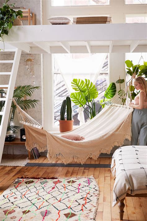 Gorgeous Indoor Hammock Ideas | Ann Inspired