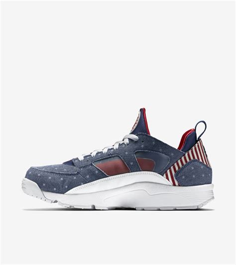 Nike Air Trainer Huarache Low 'USA'. Nike⁠+ SNKRS